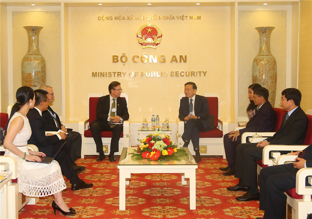 Toàn cảnh buổi tiếp.