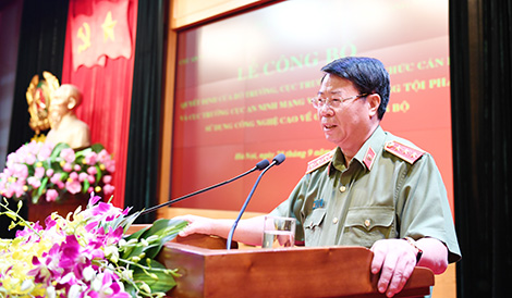 Thứ trưởng Bùi Văn Nam phát biểu tại Lễ công bố.