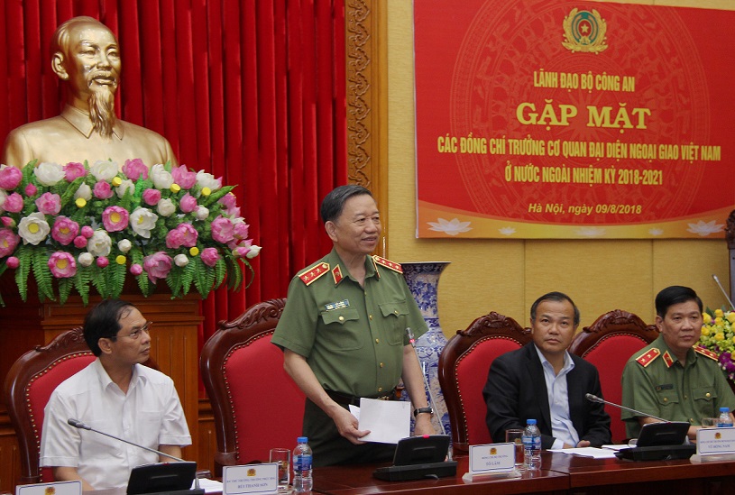 Bộ trưởng Tô Lâm phát biểu tại buổi gặp mặt.