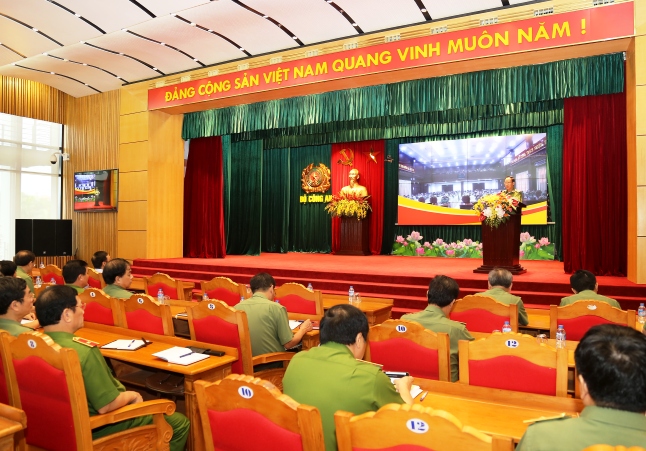 Thứ trưởng Lê Quý Vương phát biểu khai mạc Hội nghị.