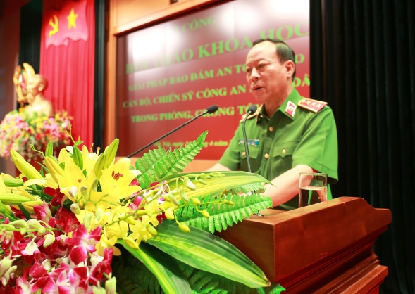 Thứ trưởng Lê Quý Vương phát biểu chỉ đạo tại Hội thảo.