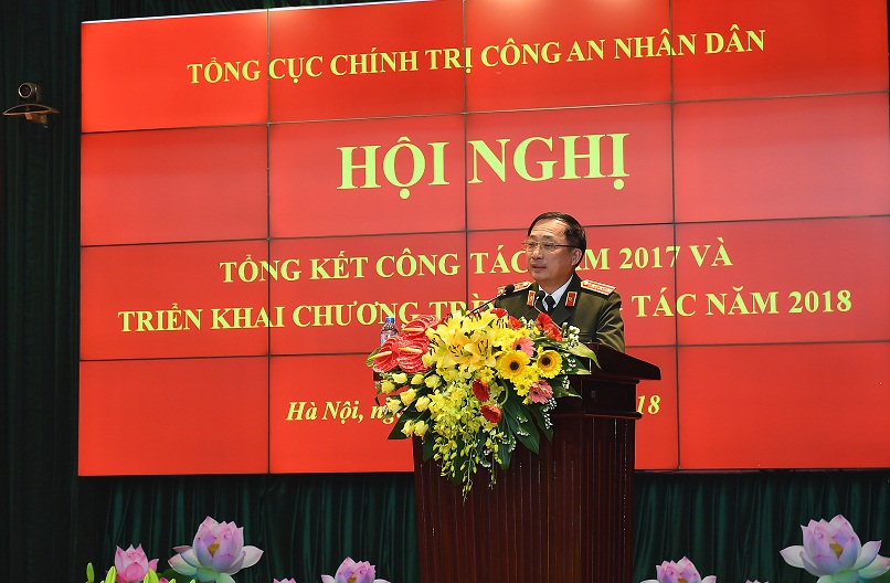 Thứ trưởng Nguyễn Văn Thành phát biểu tại Hội nghị.