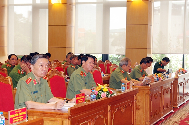 Bộ trưởng Tô Lâm cùng các đồng chí lãnh đạo Bộ Công an dự Hội nghị. Ảnh Việt Hưng.