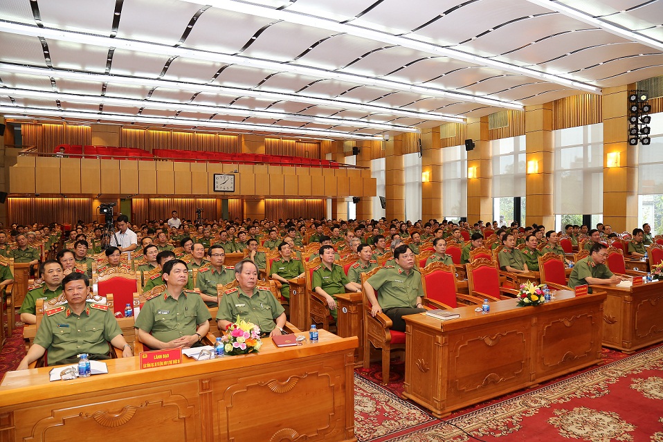 Các đại biểu tham dự Hội nghị.