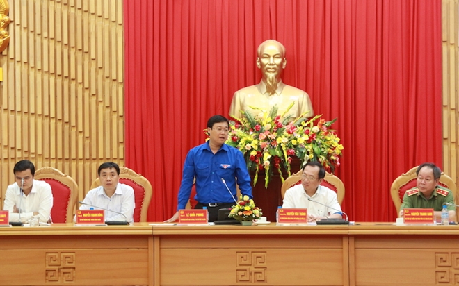 Đồng chí Lê Quốc Phong phát biểu tại buổi làm việc