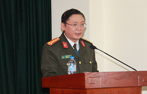 Một số ý kiến tham luận tại Hội nghị.