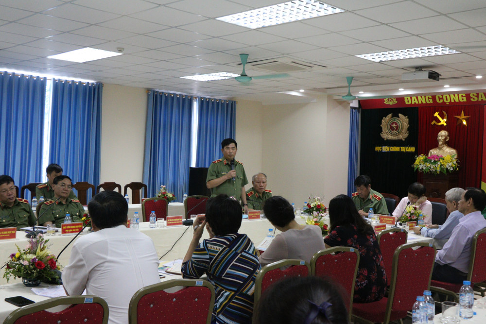 Thiếu tướng, PGS,TS Trần Vi Dân, Tổng Biên tập Tạp chí Công an nhân dân