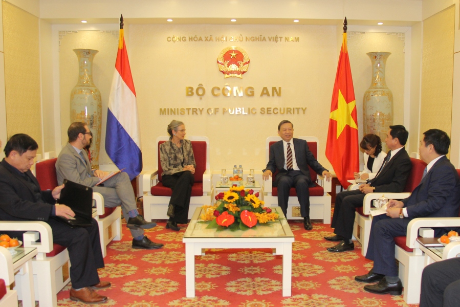 Toàn cảnh buổi tiếp.