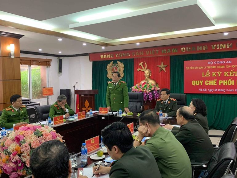 Trung tướng Hồ Thanh Đình, Cục trưởng Cục Quản lý trại giam, cơ sở giáo dục bắt buộc, trường giáo dưỡng phát biểu tại buổi Lễ