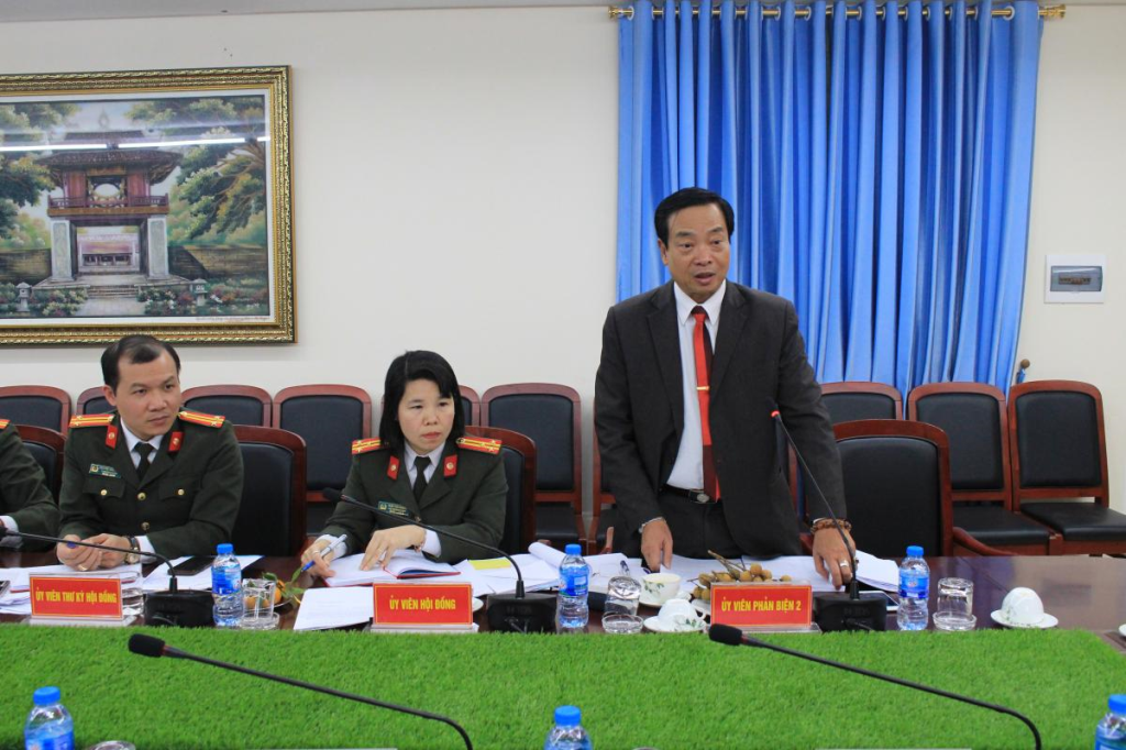 Đồng chí Đại tá Phạm Văn Trung, nguyên Phó Cục trưởng Cục Tham mưu an ninh, Ủy viên phản biện 2 phát biểu